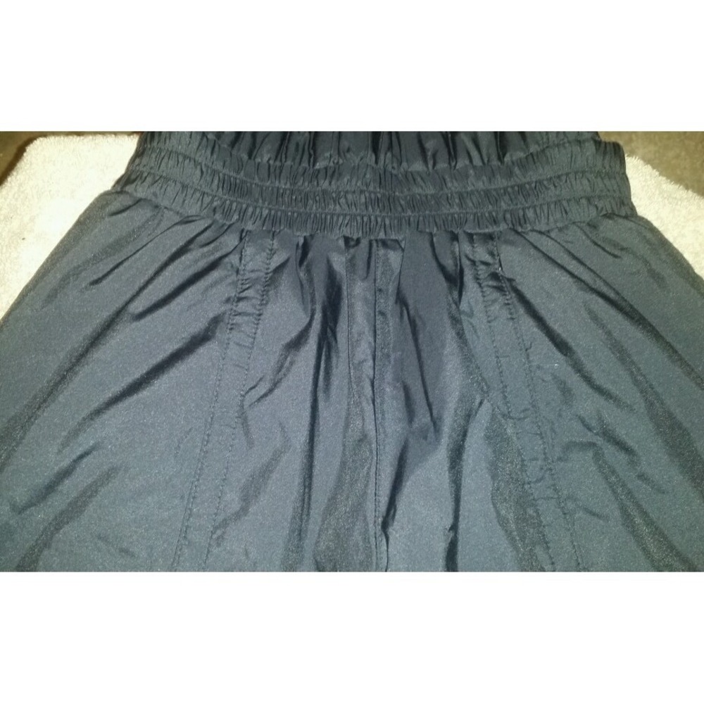 Woman's size 8 ossi ski wear black ski pants 24 x 32 - Picture 6 of 6